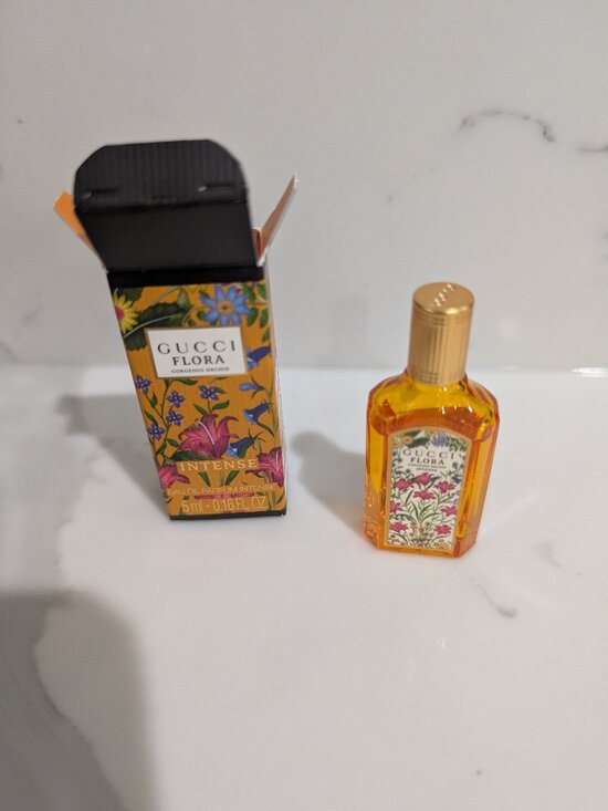 Gucci Other - Gucci gorgeous orchid intense miniature collectible new